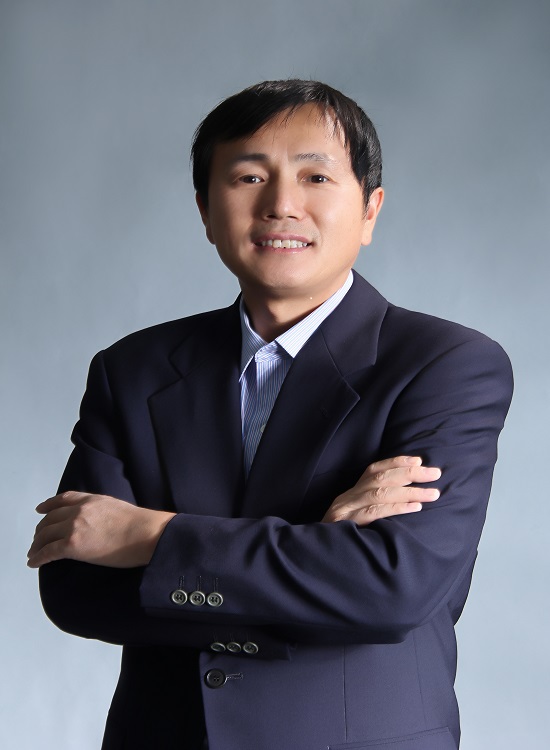 田教授.jpg